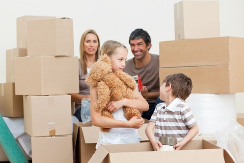 Load-based storage example for a small flat move in Wandsworth